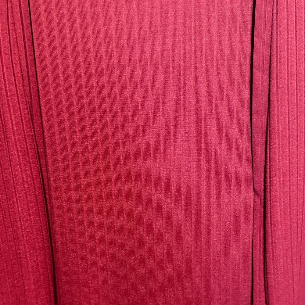 Open Front Ribbed Cardigan in Deep Wine - Picture 4 of 4